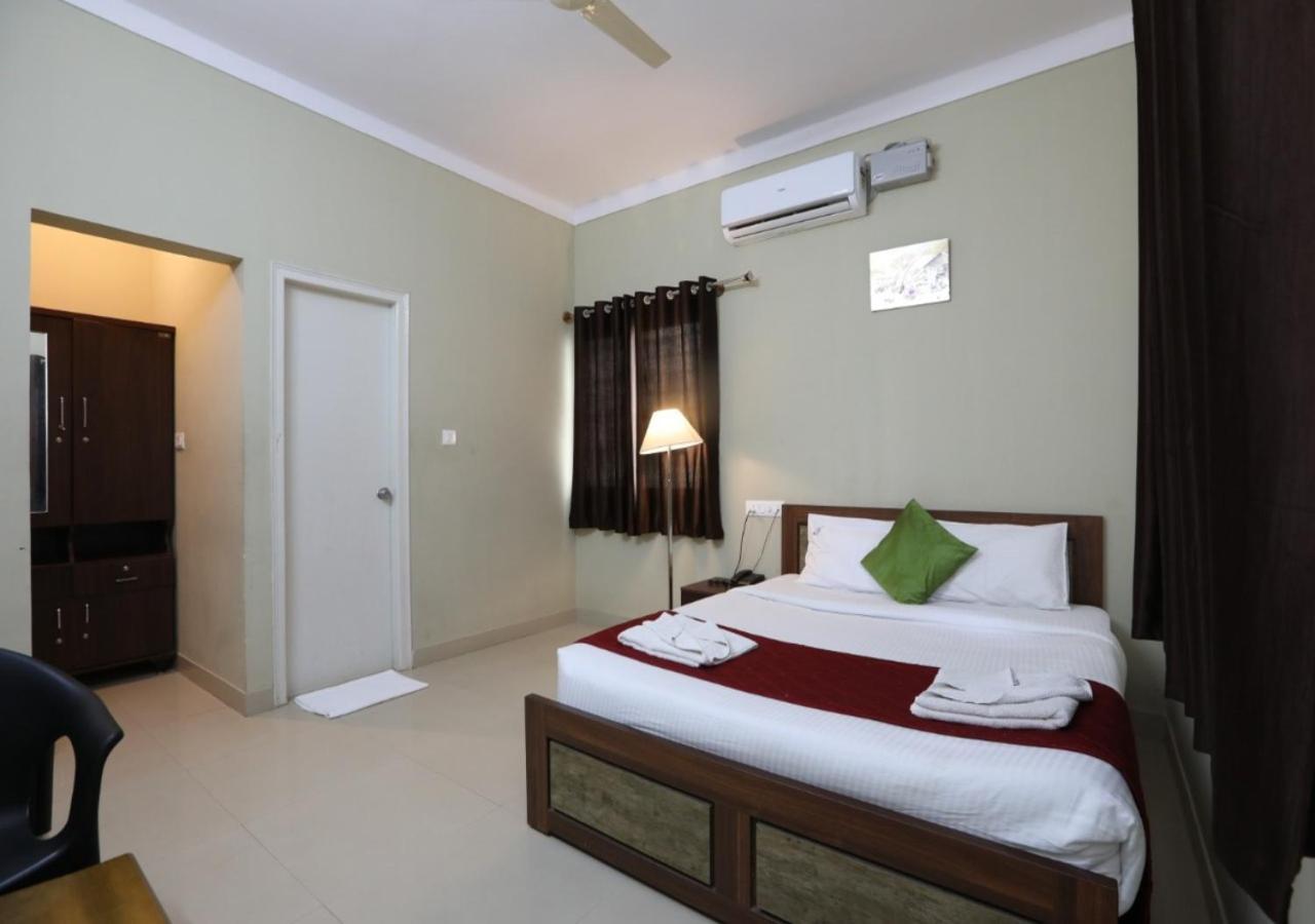 Hotel The Green Orchid Mysore Exterior photo